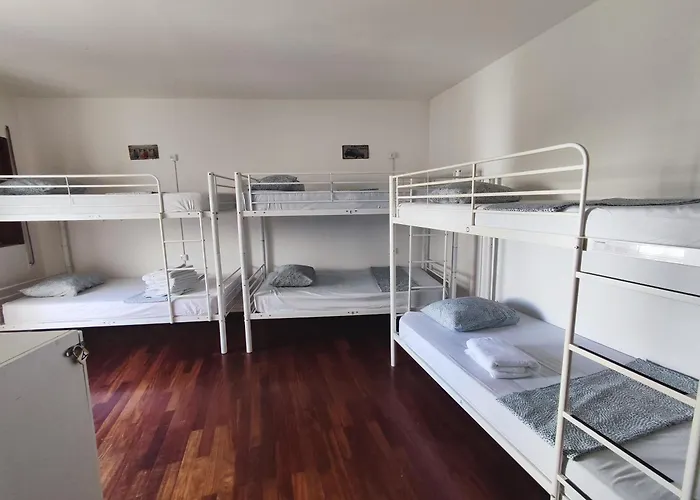 Sir Manuel - Unidade Sao Vicente Gæstehus Braga